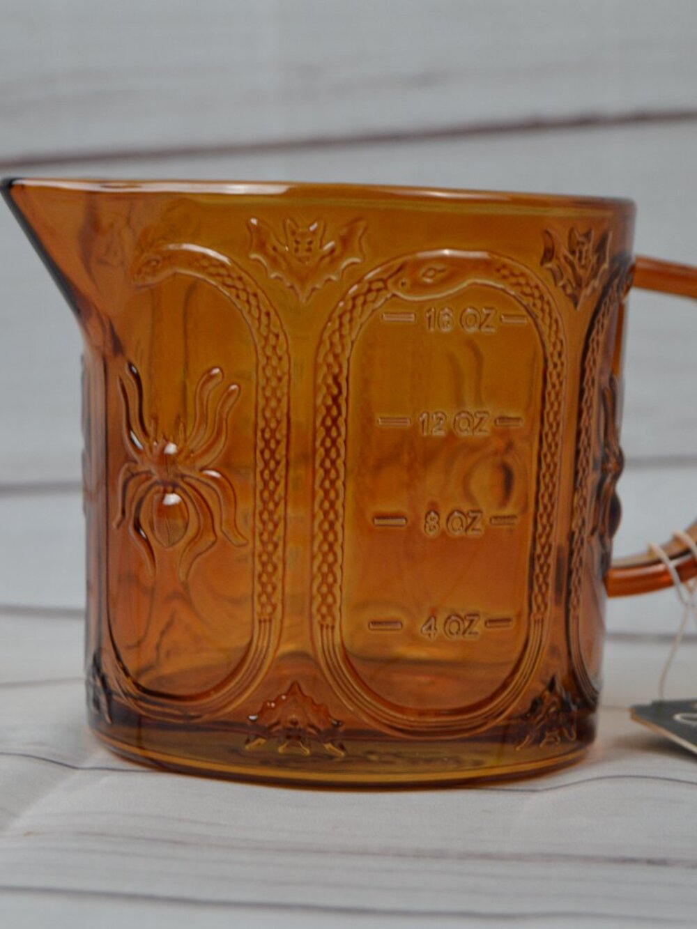 CWC Cook With Color Viral Amber Glass Measuring Cup 16 oz Halloween Spider NEW